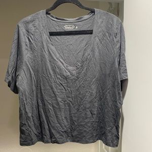 Abercrombie cropped tee